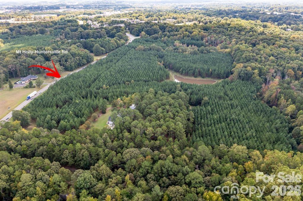 11001 Mount Holly Huntersville Road