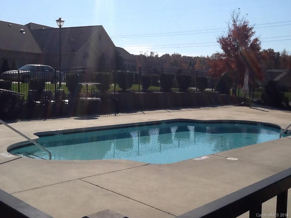 Polo Club at Mountain Island Lake - Residential