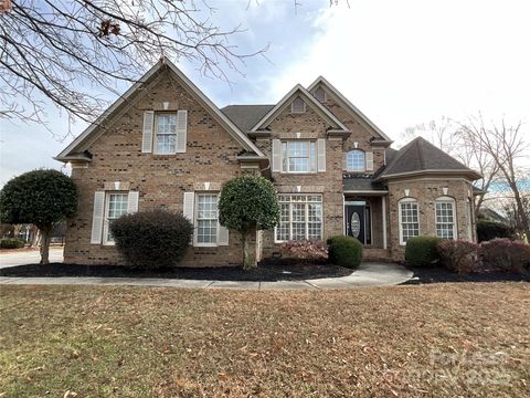 Photo of 3100 Sea Island Lane, Harrisburg, NC 28075 (MLS # 4328885)