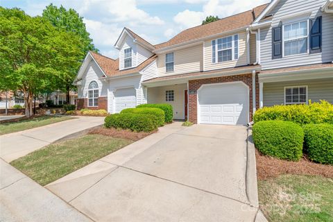 11011 Alderbrook Lane Charlotte NC 28270