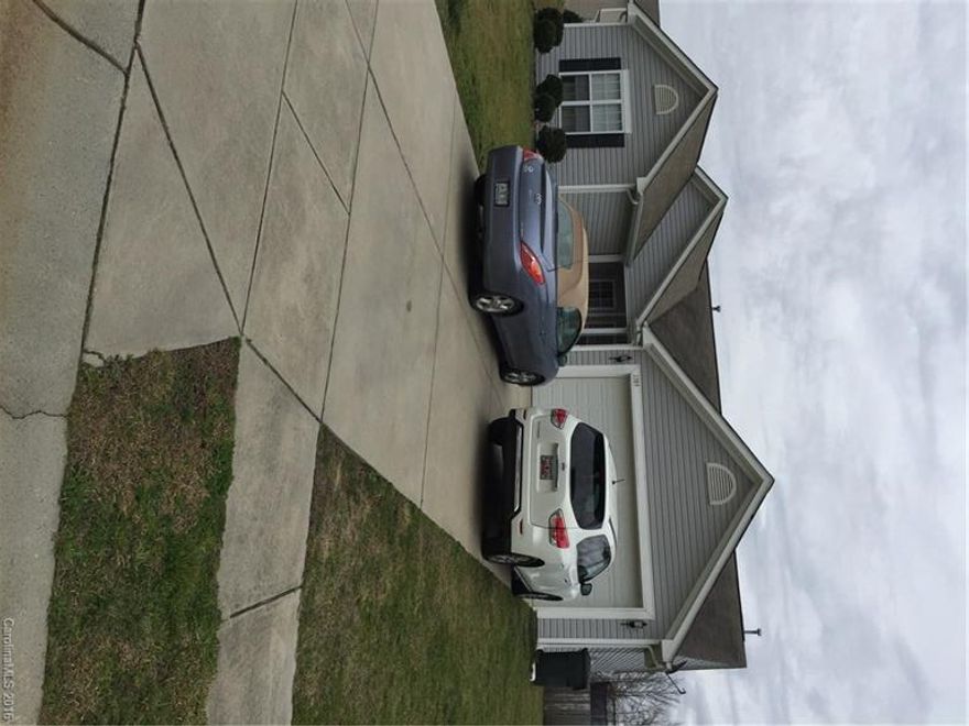 Great ranch with fenced in back yard. Cul-de-sac oversized lot.(.30) 3 bedrooms plus bonus/office room with double doors.Great room with cathedral ceiling. Master bath has separate tub and shower with large walk in closet. All bedrooms are good size. Stainless appliances in kitchen. Easy access to I-77. Great care has been put into this home. Hardwoods in hall, Great room and foyer. Tile kitchen and bathroom floors. Easy show and sell. Thanks!