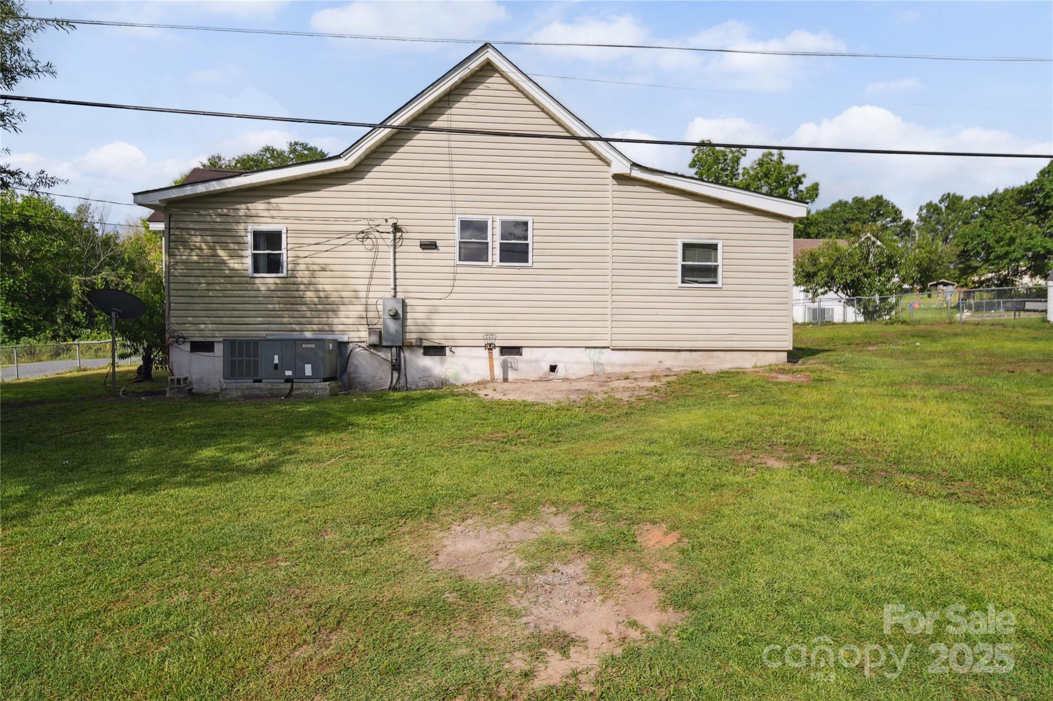 106 Safie Third Street