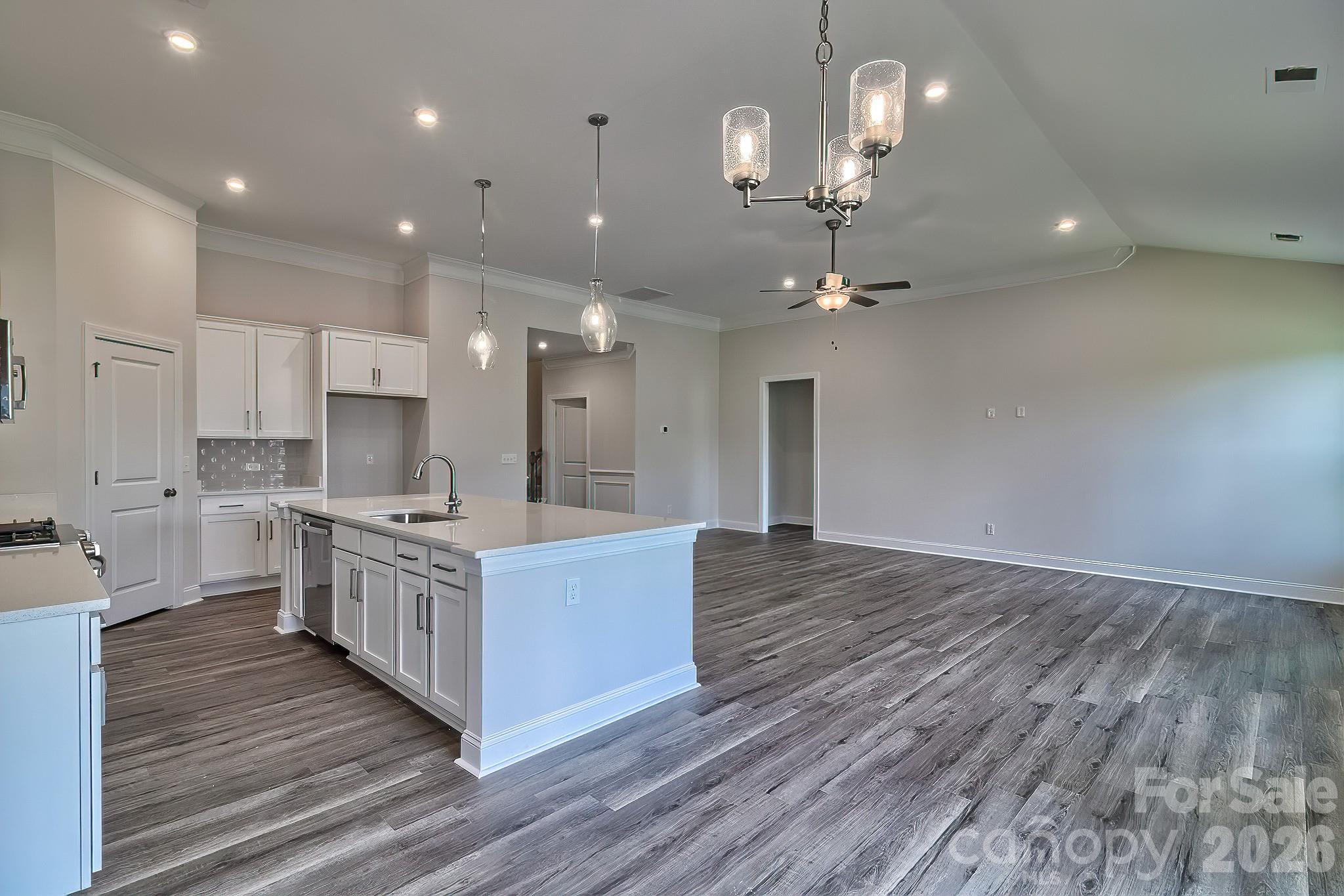 The Retreat at Laurelbrook - Residential