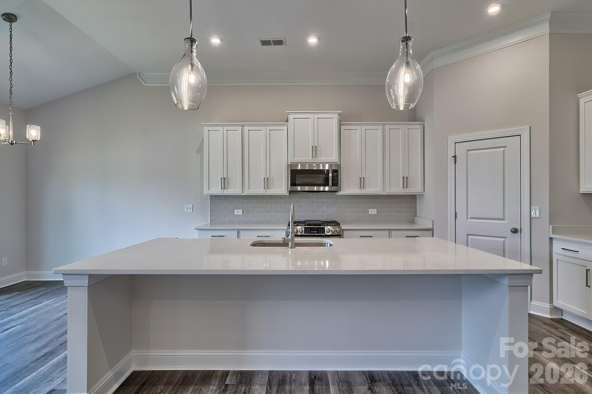 The Retreat at Laurelbrook - Residential