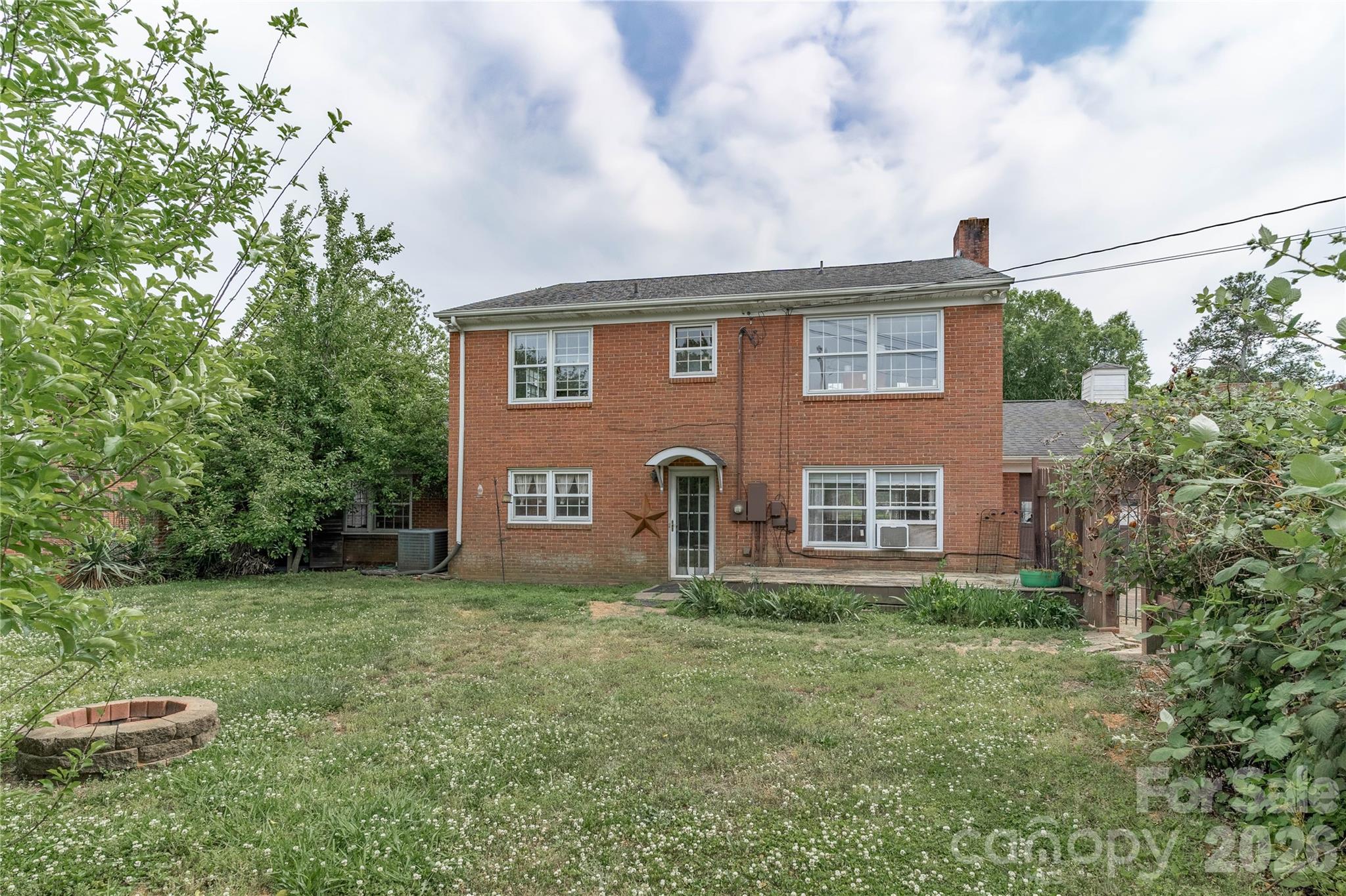 Harper Estates - Residential