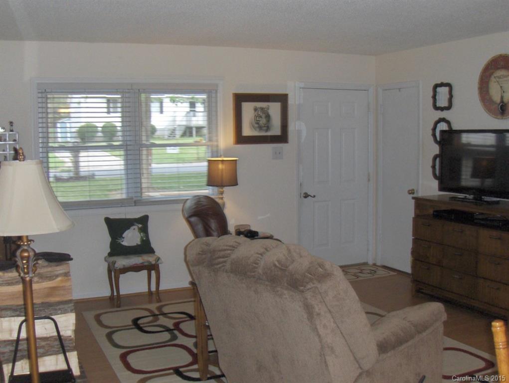 Kings Grant - Residential