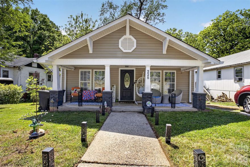 Amazing chance to own a centrally located Statesville bungalow with updates for under $250,000. This 3-bedroom, 2-bath home offers 1,130+ square feet that feels larger in person, with sizable bedrooms, single-story living, and a shed out back. A covered front porch welcomes you in, and inside you’ll find updates throughout, including a barn door leading into the primary bath. Out back, there’s space to relax and a roomy backyard to enjoy. From the backyard, it’s a short walk to Caldwell Park for pickleball, tennis, the playground, picnic areas, and the dog park. Downtown Statesville is also just minutes away for restaurants, coffee, breweries, and everyday convenience. Whether you’re buying your first home or downsizing, this one offers flexibility in a part of town that continues to grow in popularity.