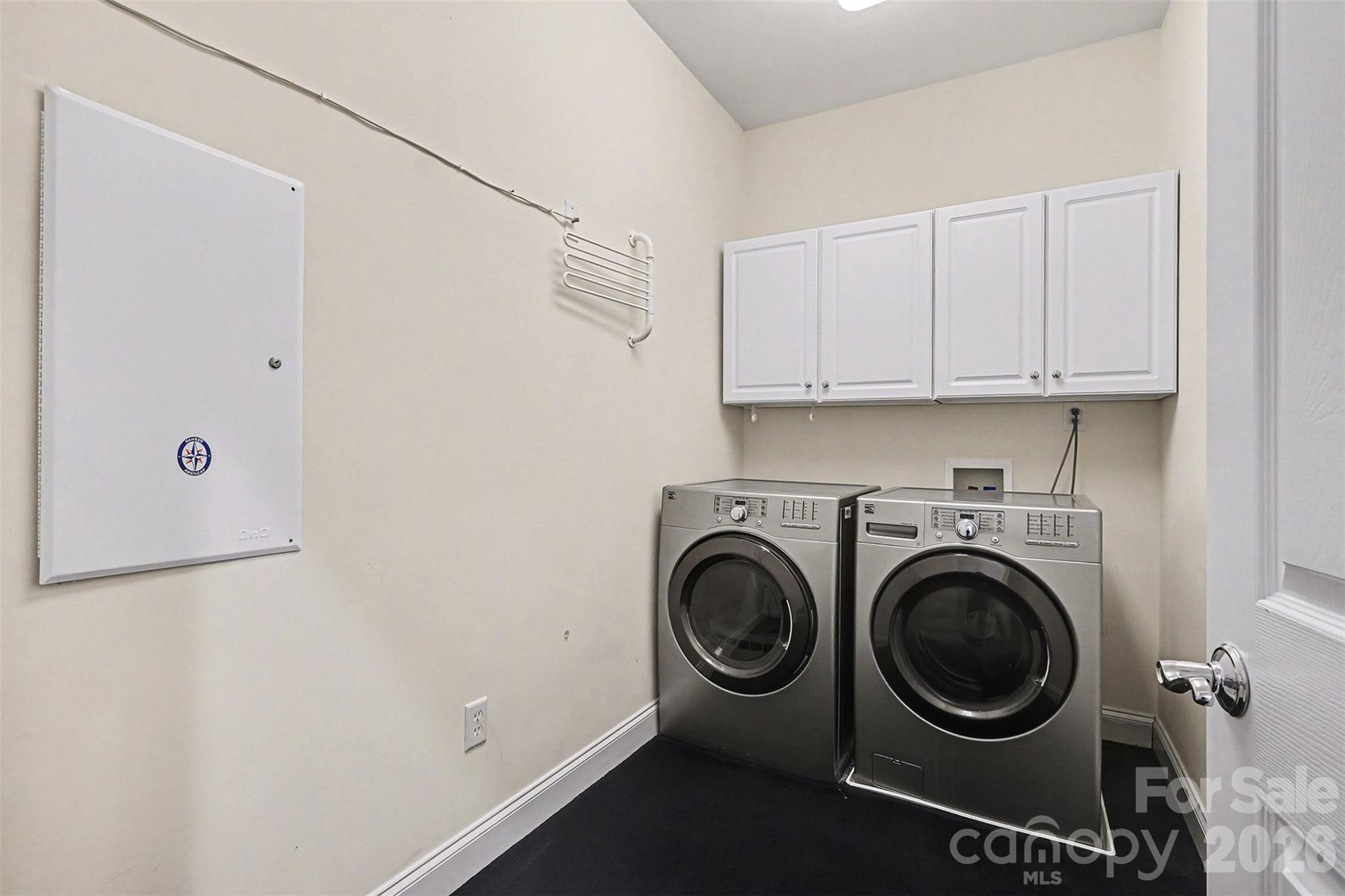 Gates at Waterside - Residential