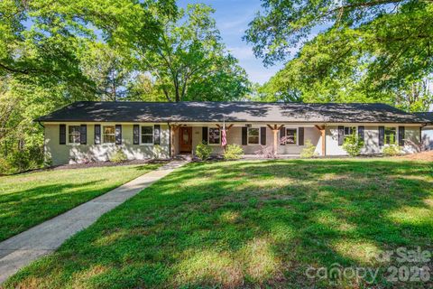 Photo of 570 Crestside Drive SE, Concord, NC 28025 (MLS # 4362866)