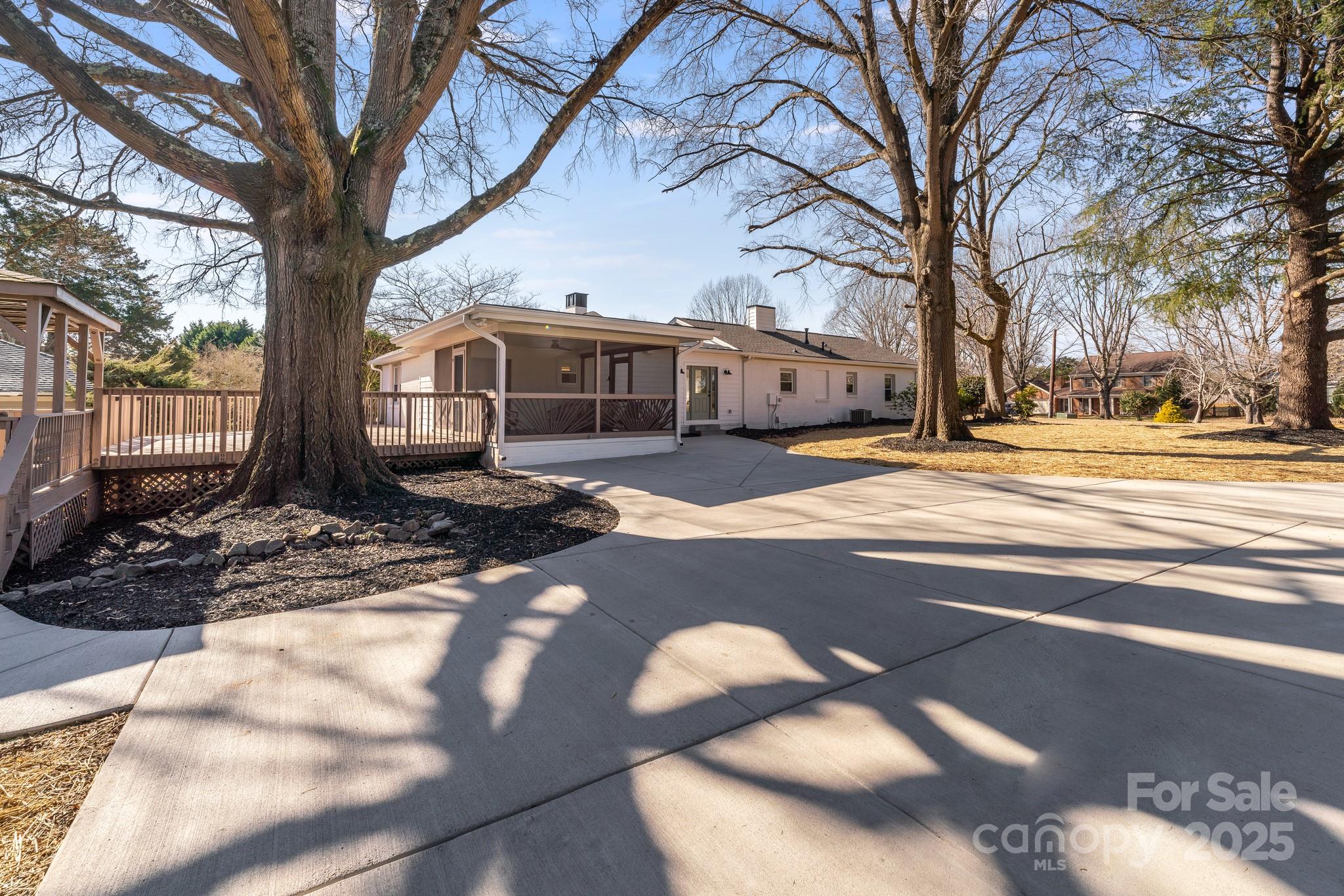 10512 Roseberry Court