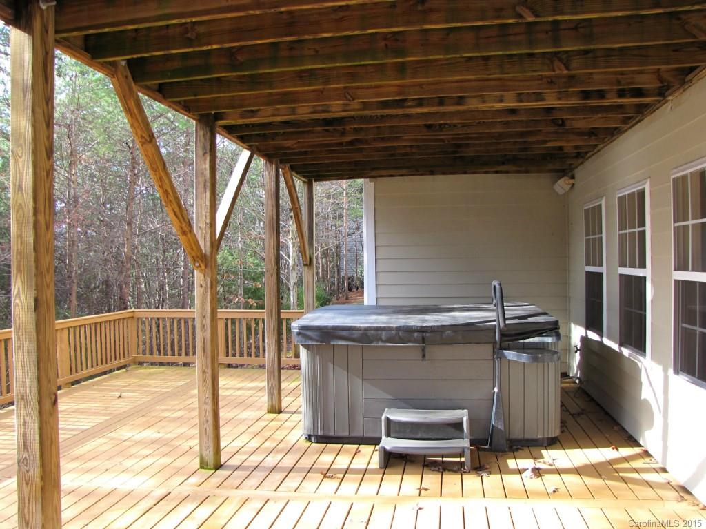 Lake Shore - Residential