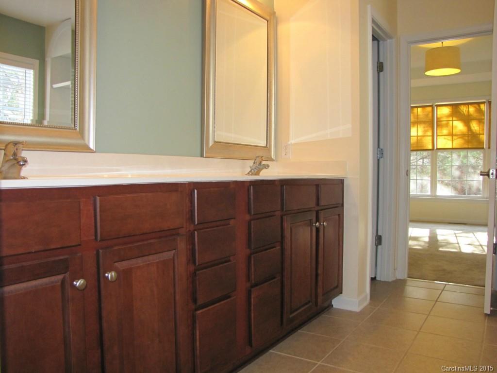 Lake Shore - Residential