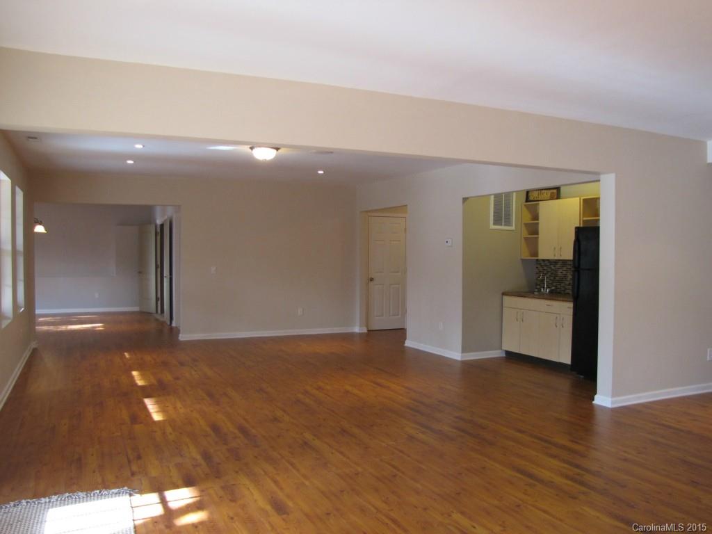 Lake Shore - Residential