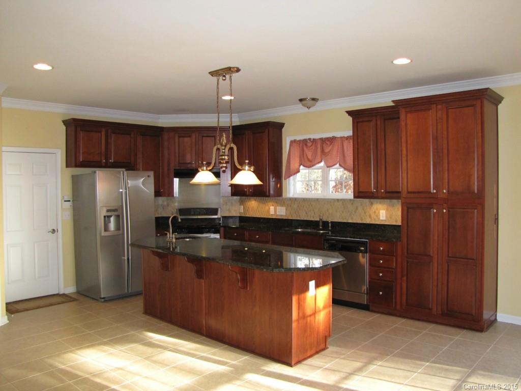 Lake Shore - Residential