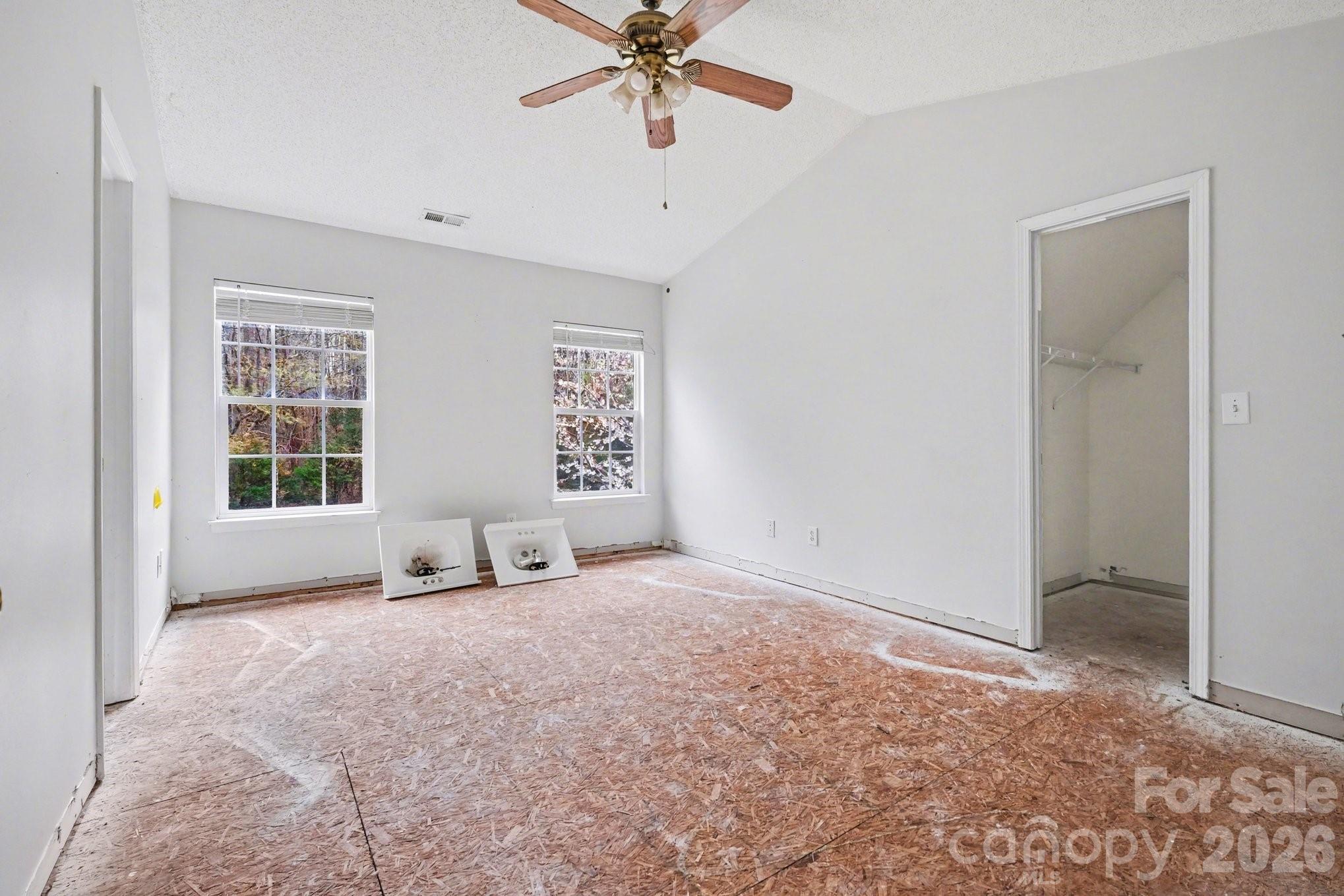 Poplar Woods - Residential