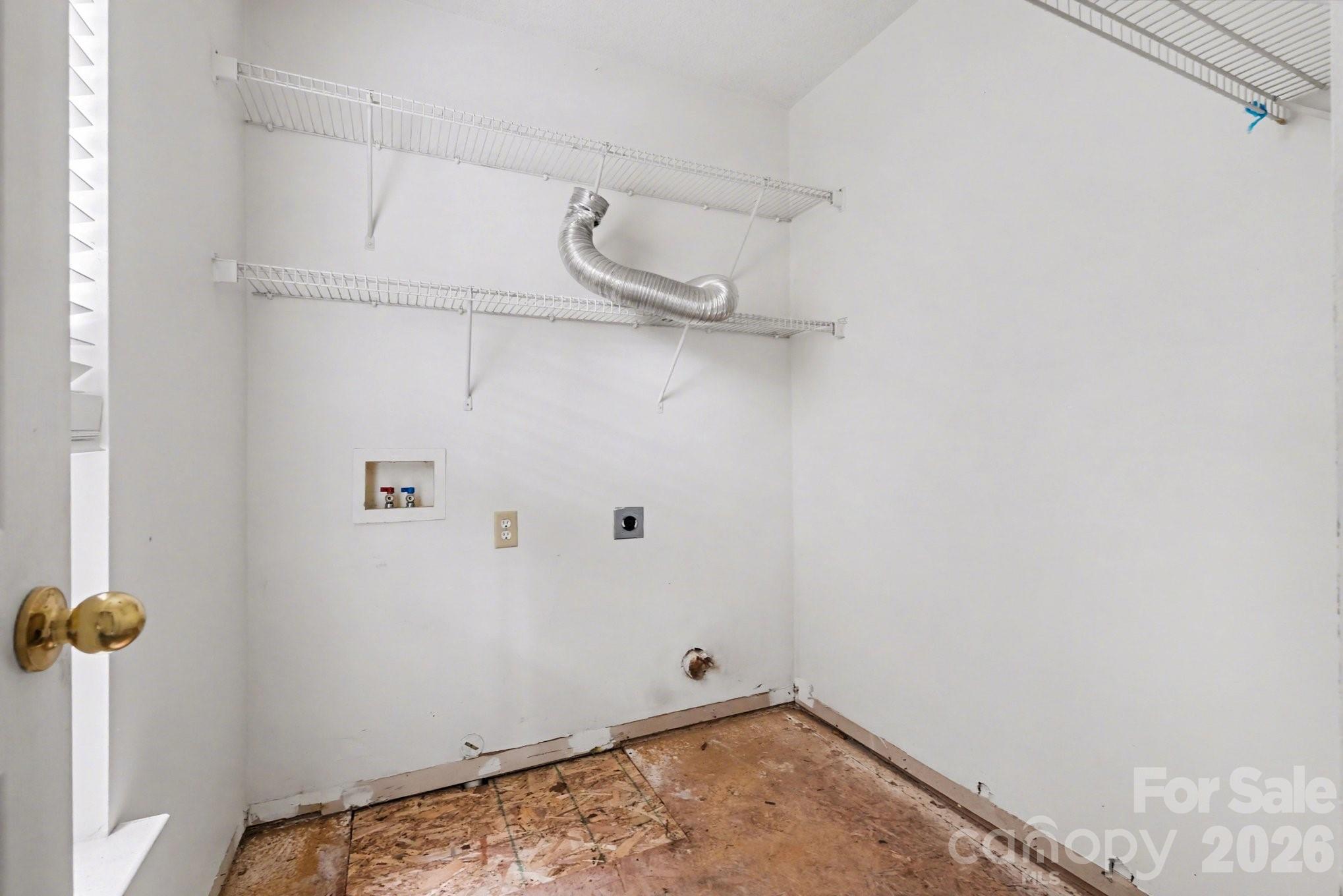 Poplar Woods - Residential