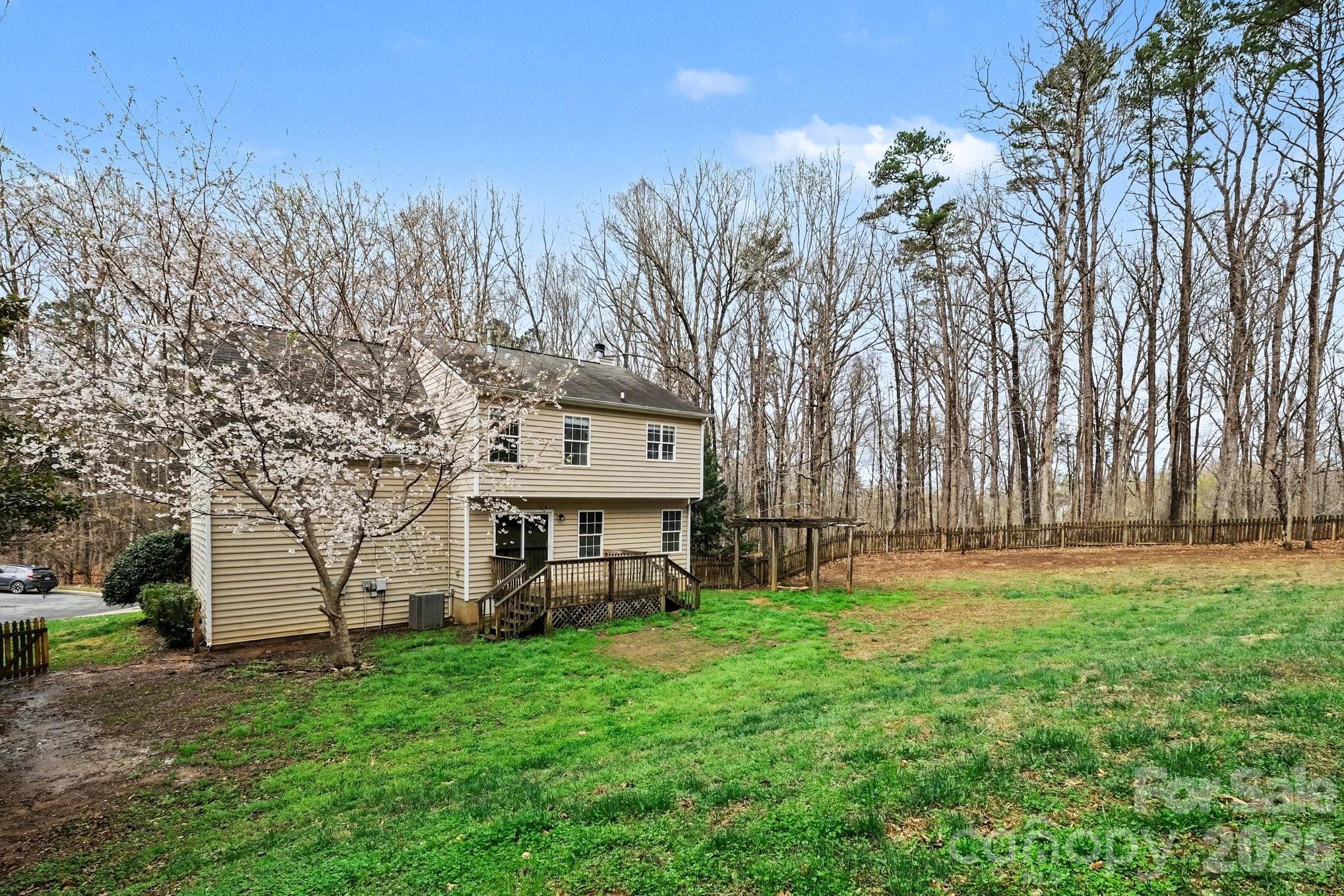 Poplar Woods - Residential