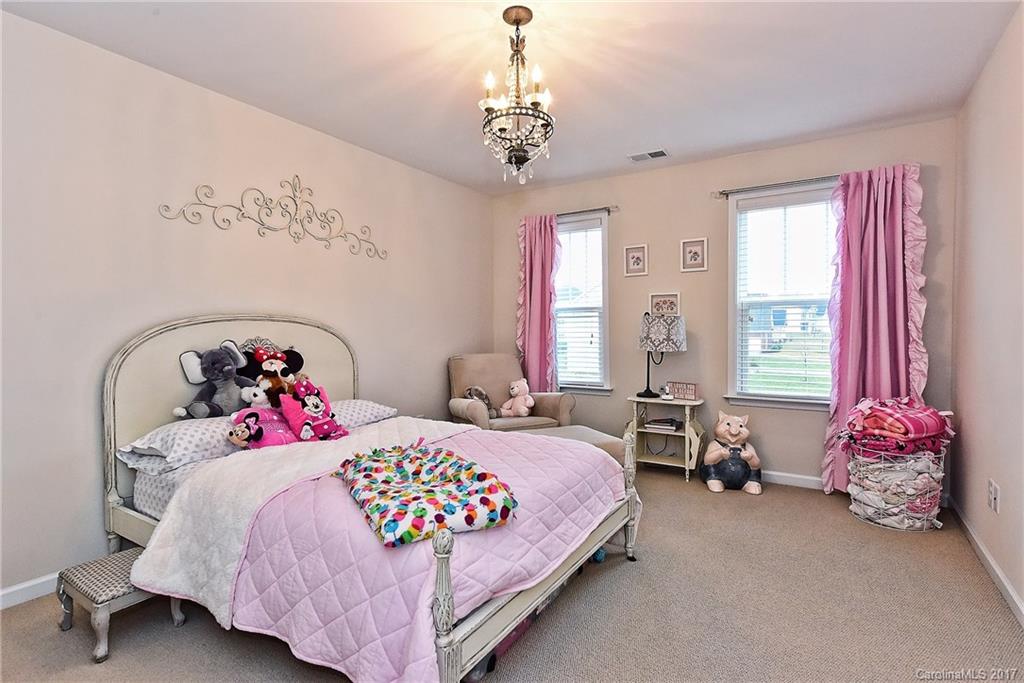 Wellington Chase - Residential