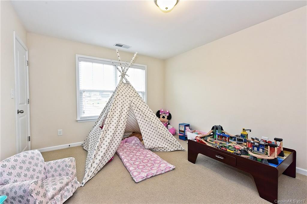 Wellington Chase - Residential