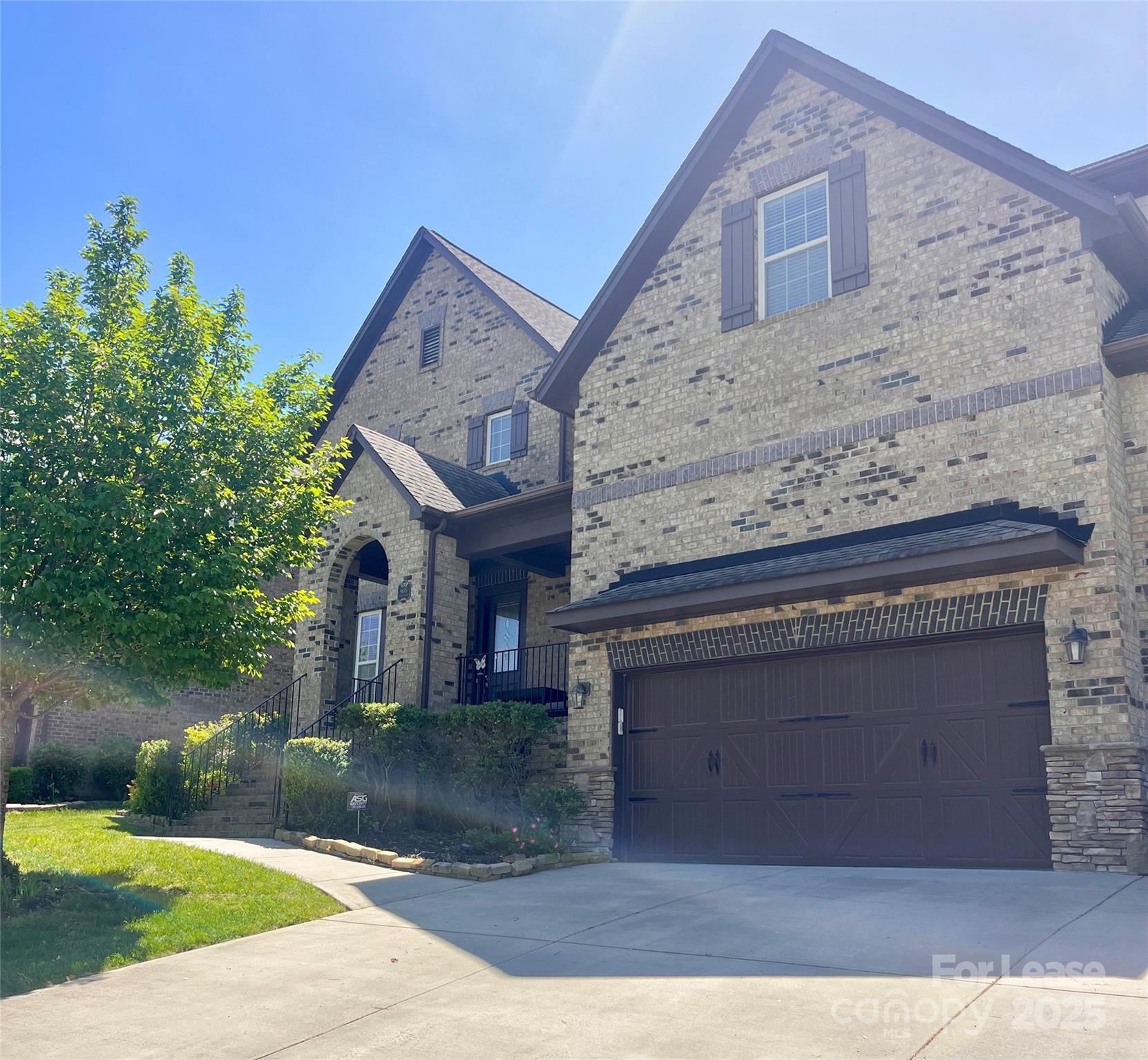 Christenbury Village - Residential Lease