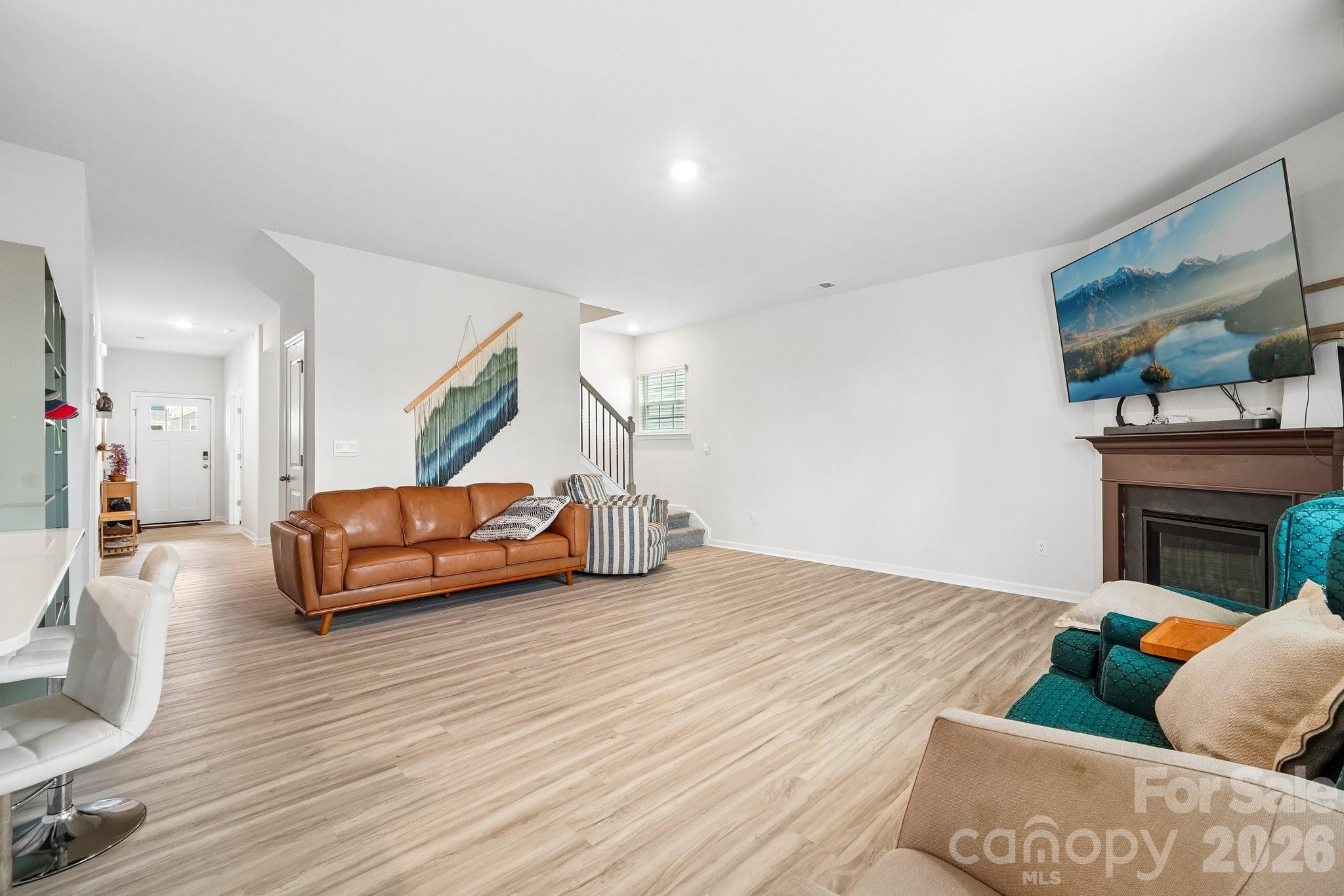 126 Woodhall Way