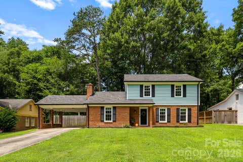 Photo of 6435 Bridlewood Lane, Charlotte, NC 28215 (MLS # 4403504)