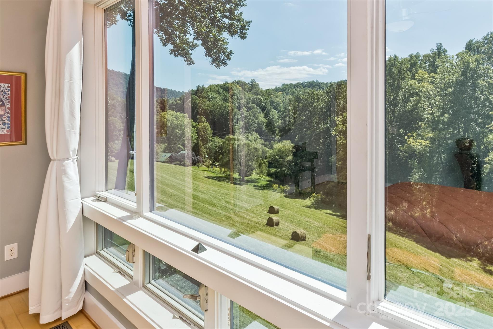 Mountain Meadows - Residential