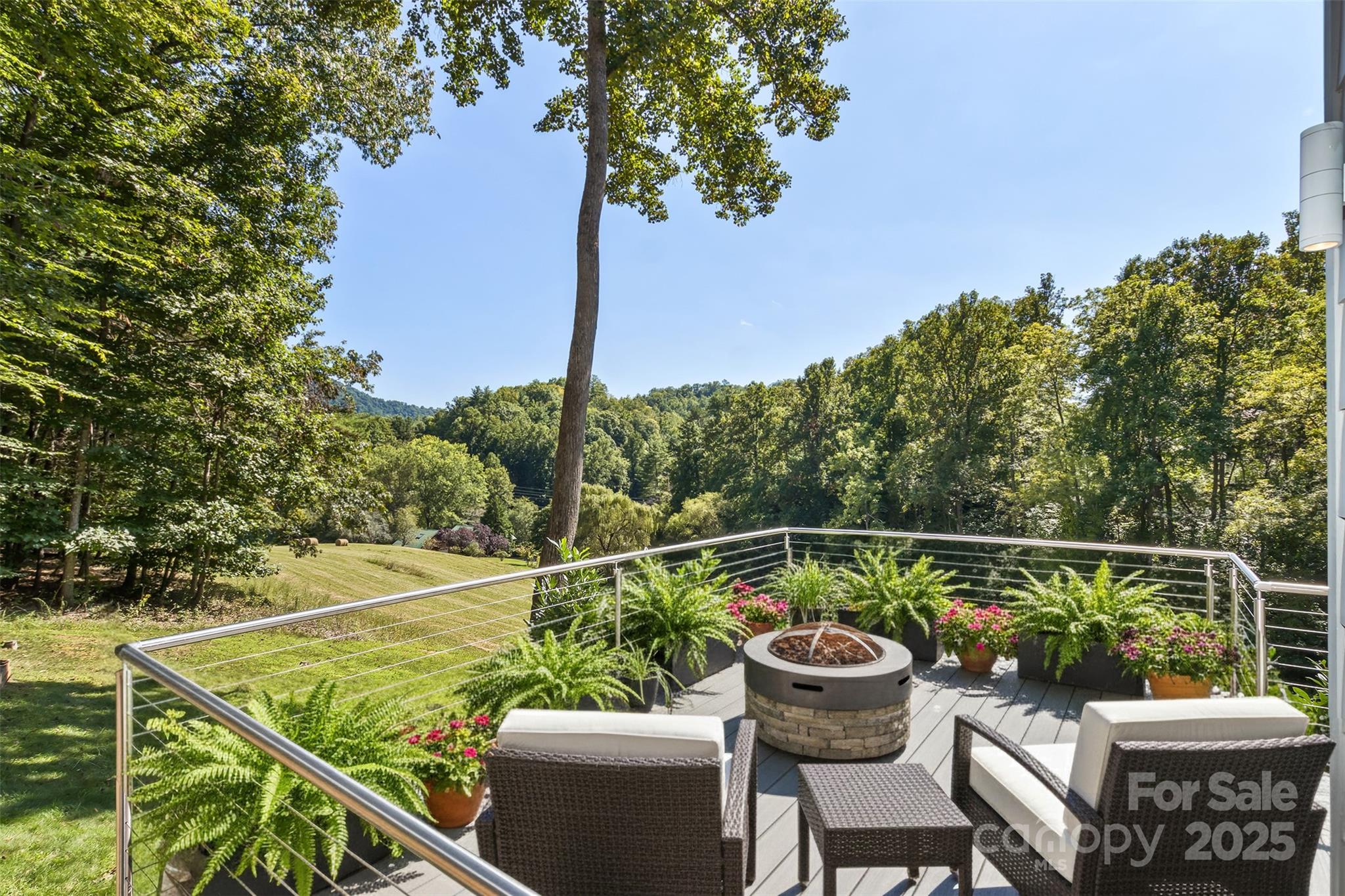 Mountain Meadows - Residential