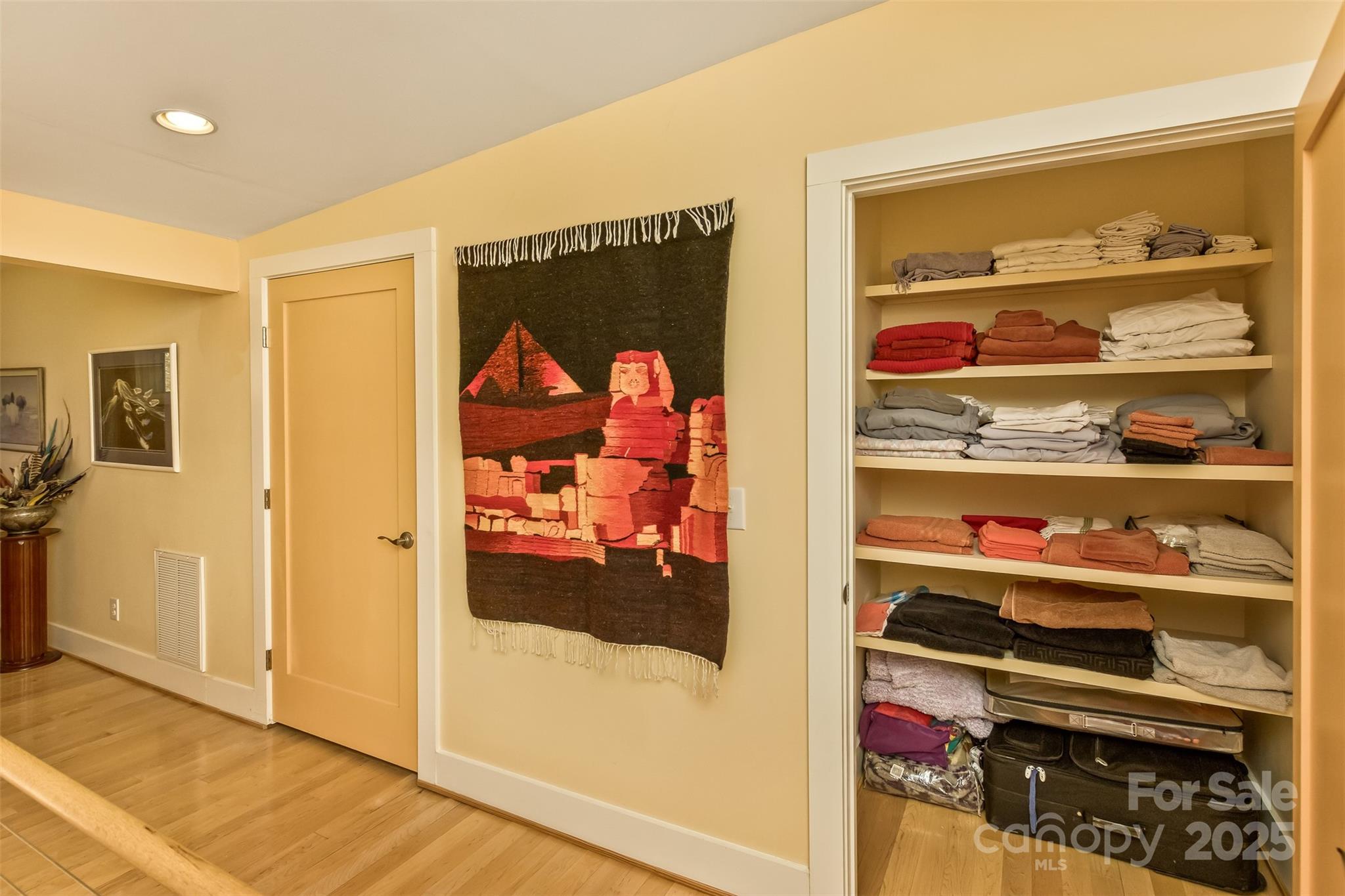 Mountain Meadows - Residential