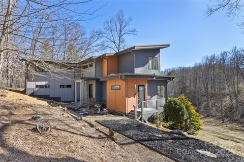 404 Amanda Drive Mars Hill NC 28754