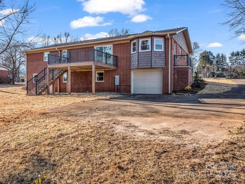 A home in Rutherfordton