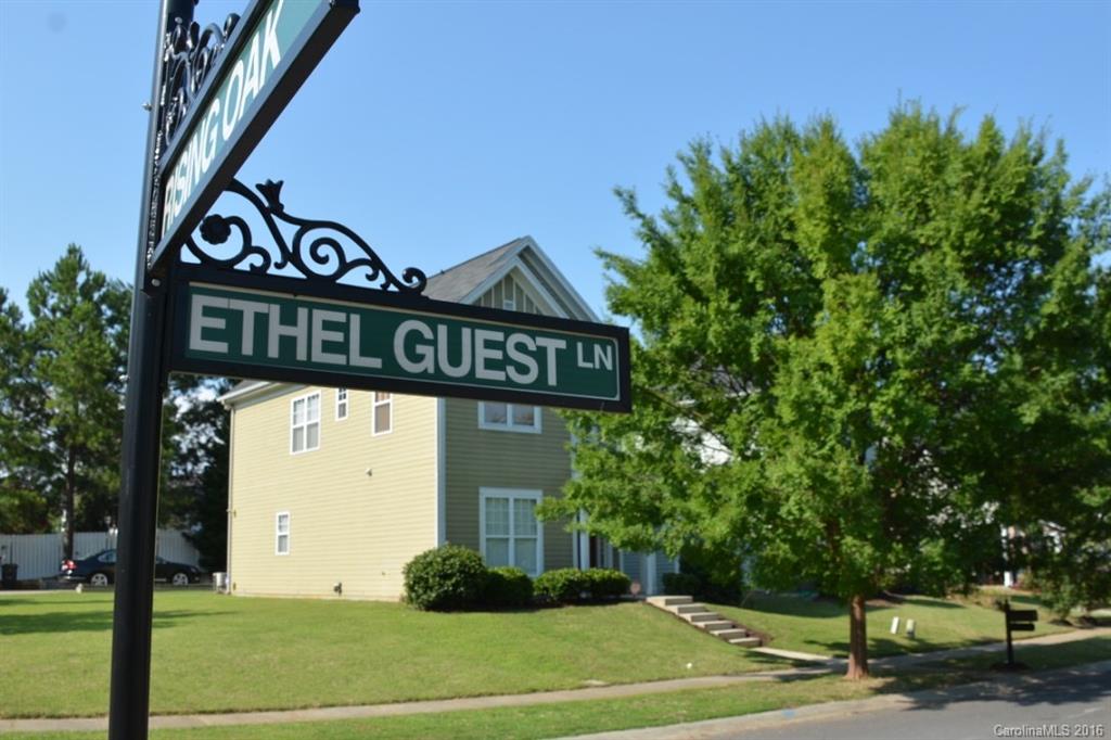 The Park At Oaklawn - Residential