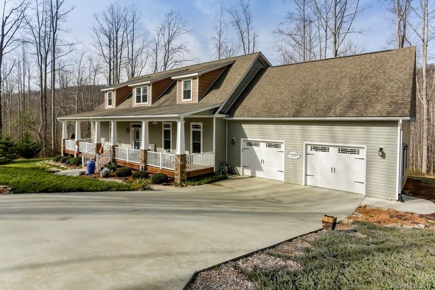 This well maintained 3200 sq ft home has so much to offer! 3 master suites, custom kitchen with granite counter tops, oversized garage with workshop, whole house generator, beautifully landscaped, fenced yard. The list goes on & on.........A MUST SEE!