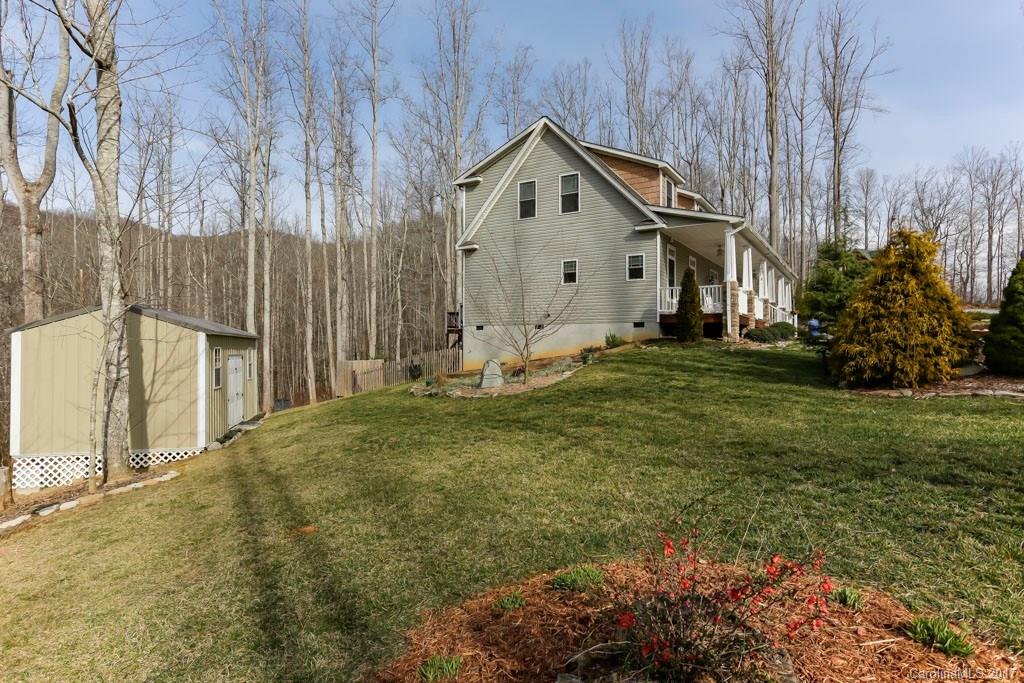 Hickory Falls - Residential