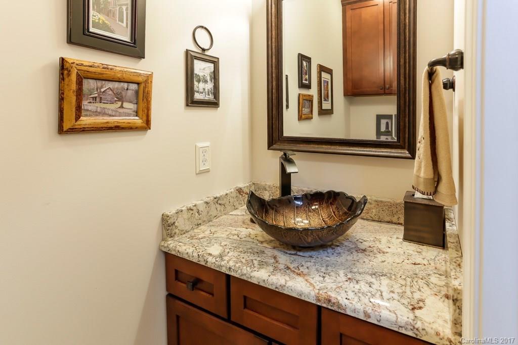 Hickory Falls - Residential