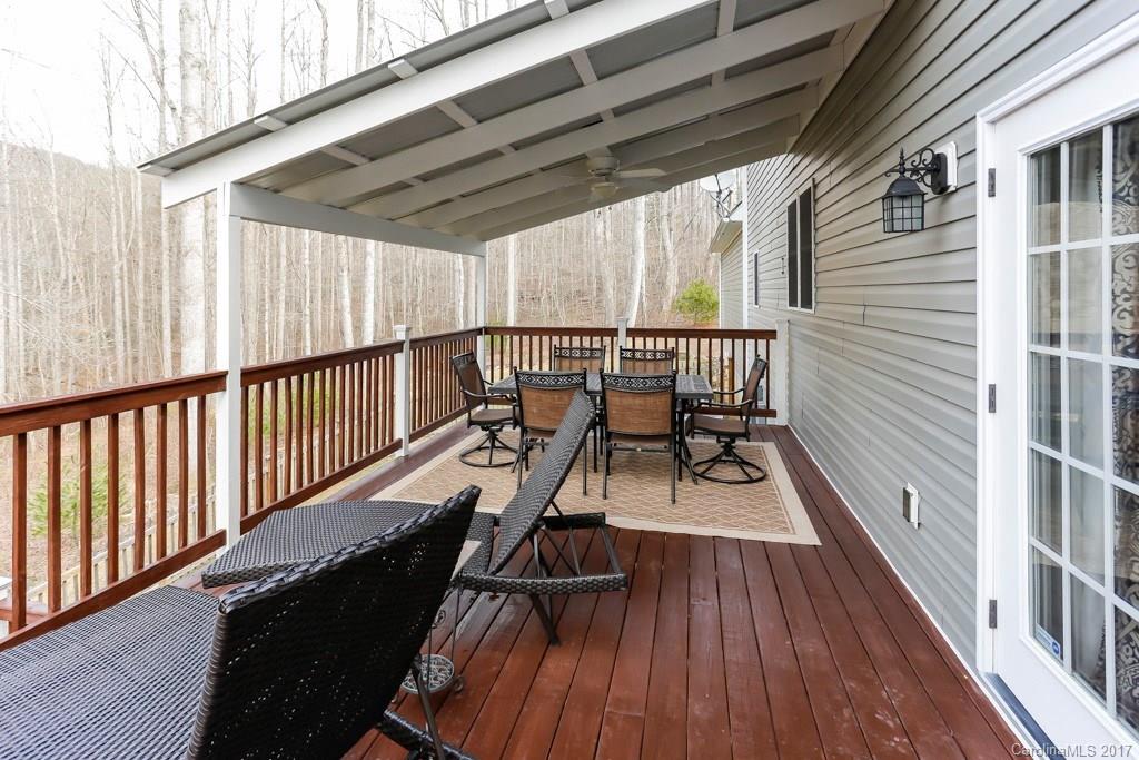 Hickory Falls - Residential