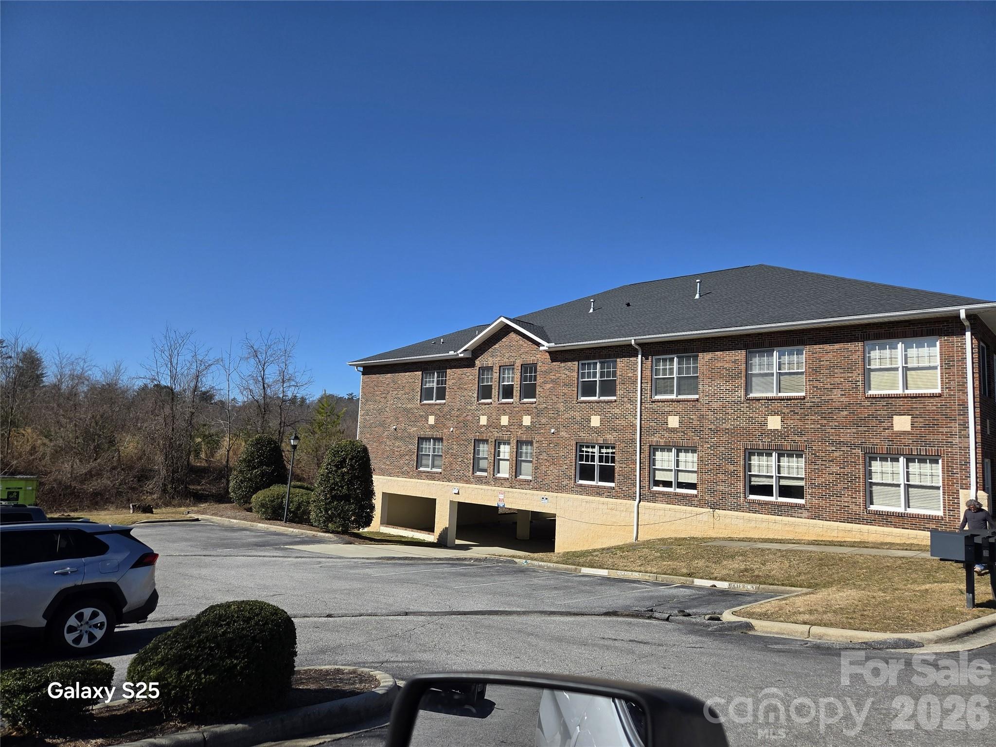 120 Chadwick Square Court E