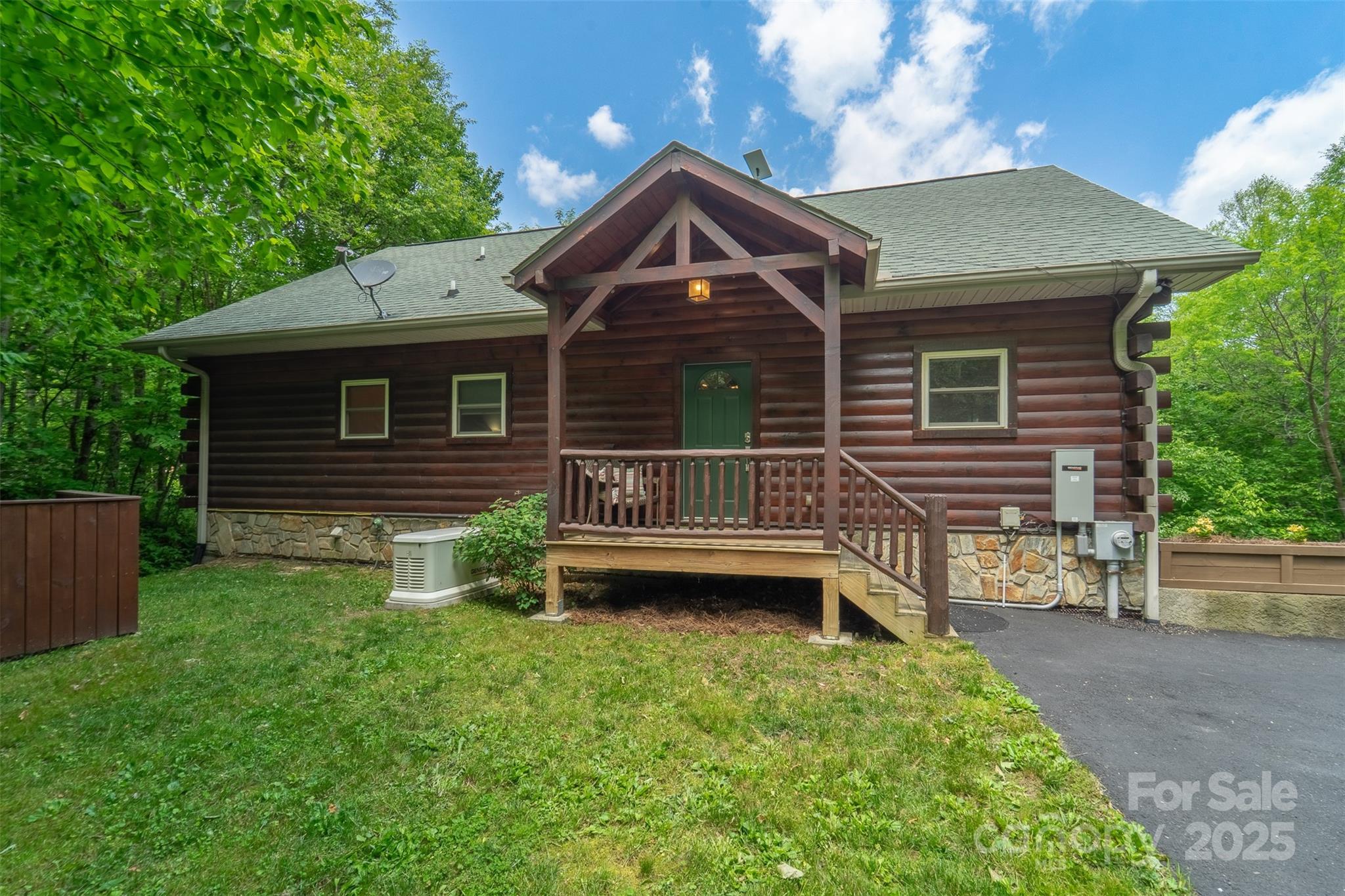 938 Trickle Creek Road
