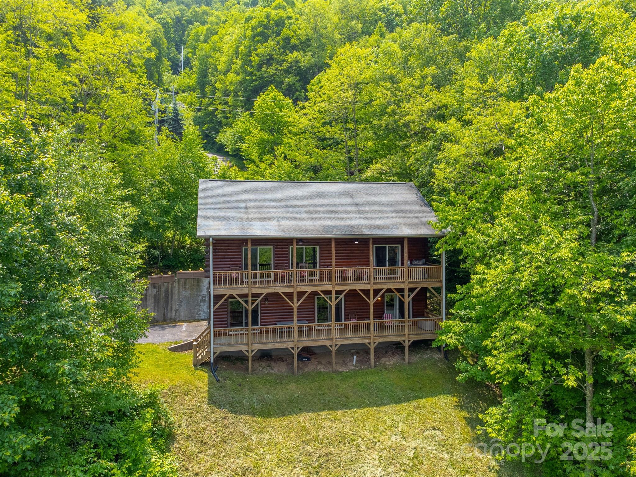 938 Trickle Creek Road
