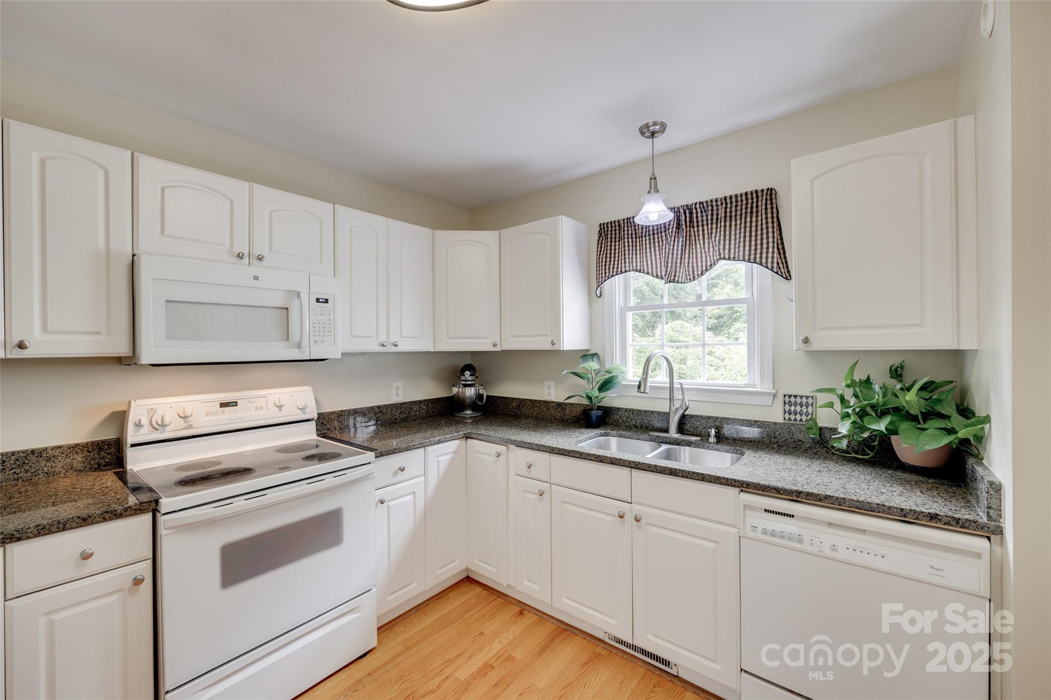 Hidden Forest - Residential