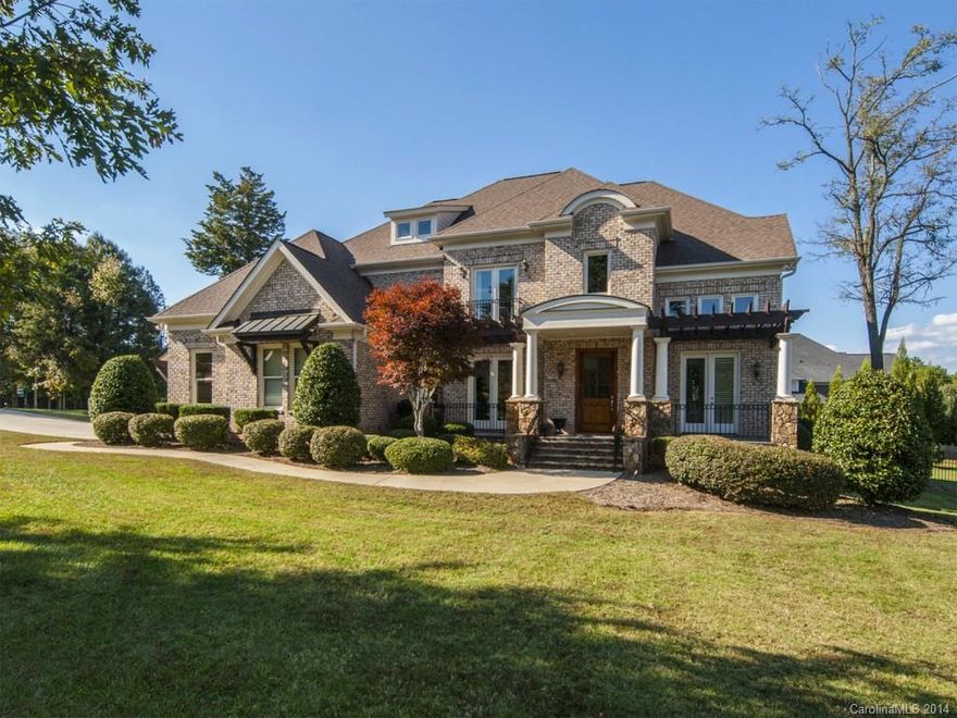 Gorgeous custom built home in sought-after Marvin school district. Luxurious master down with huge walk-in closet. Luxury bath in neutral stone has soaking tub and walk-in shower. Chef's kitchen complete with large granite island, and top of the line appliances. Amazing stone surrounding cooktop and furniture style island. Family room features barrel vault ceiling, stone fireplace and a wall of windows overlooking back yard. Upstairs loft area w/cabinets and counters for computer/homework space.