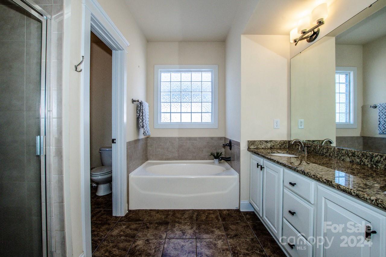 Davidson Pointe - Residential