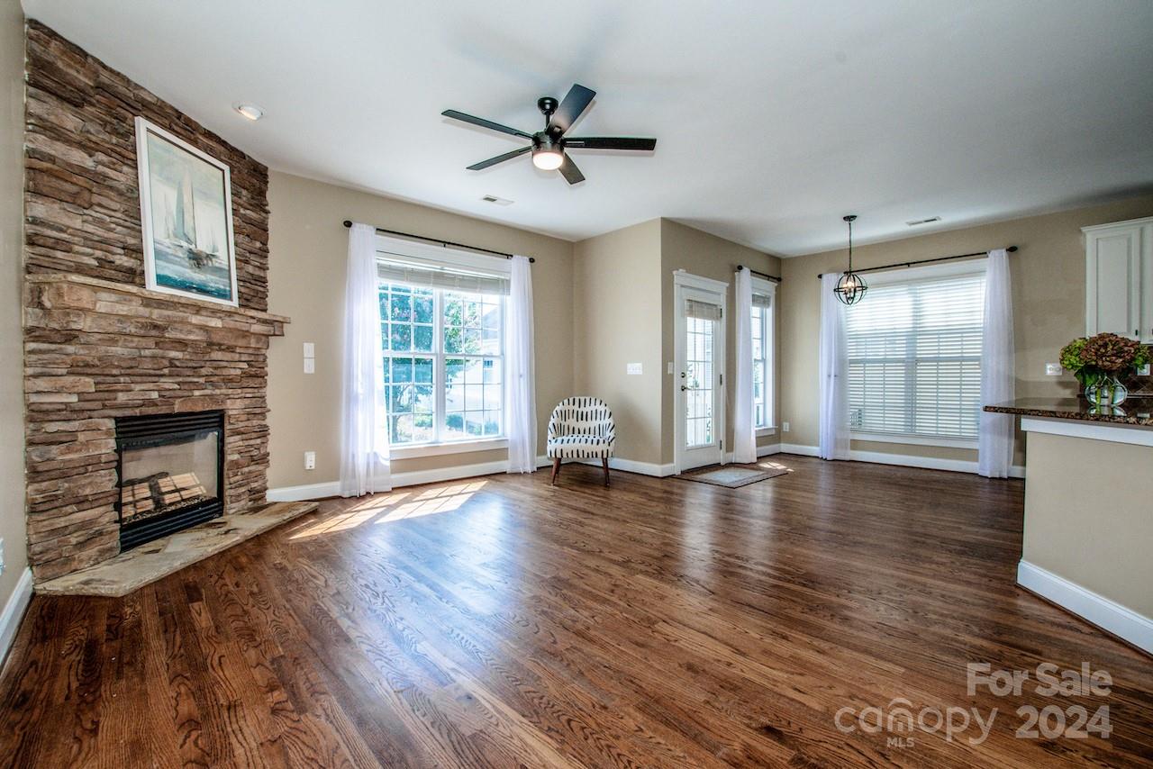 Davidson Pointe - Residential