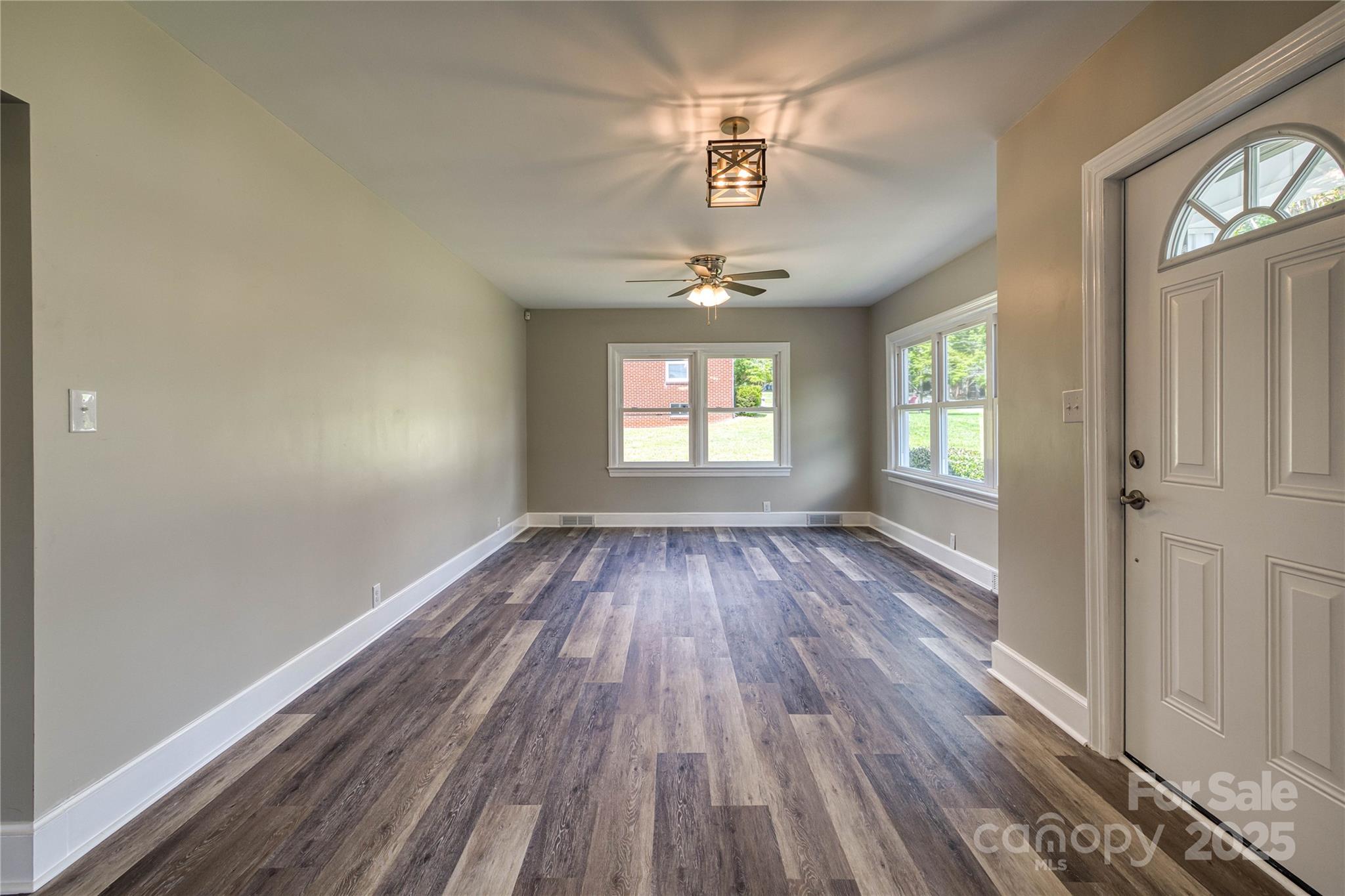 417 Mountain View Avenue SE