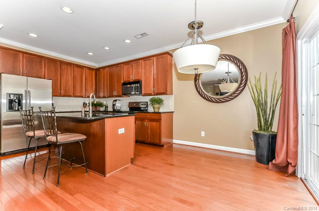 Riviera - Residential