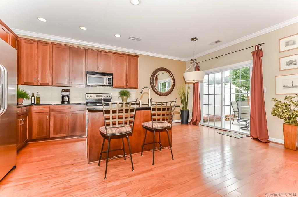 Riviera - Residential