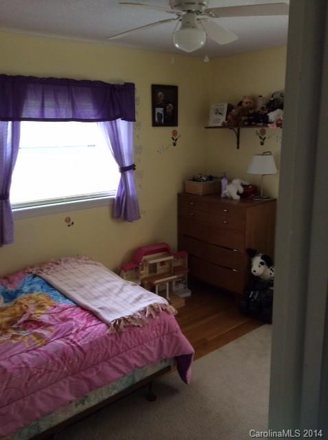 Holiday Harbor - Residential Lease