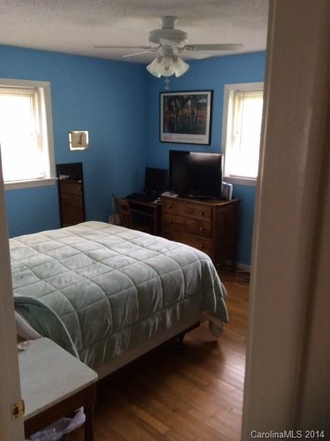 Holiday Harbor - Residential Lease