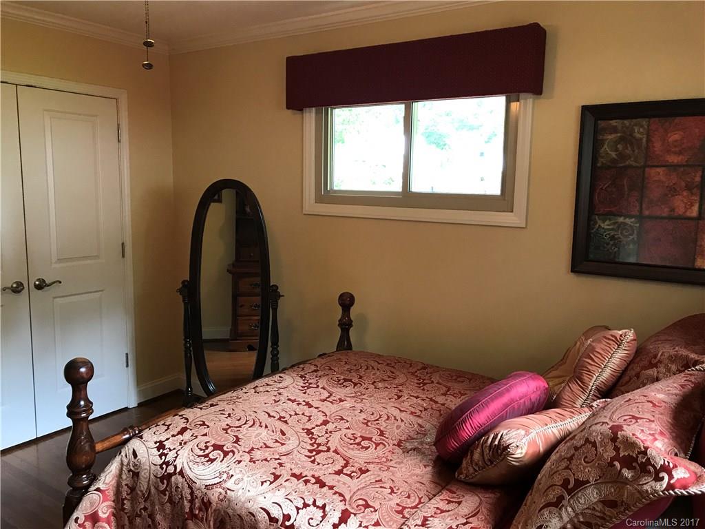 Forest Hills - Residential