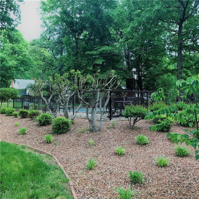 Forest Hills - Residential